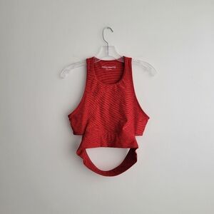 OUTDOOR VOICES Slashback Crop Activewear Top